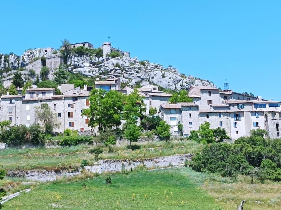 Maison De Caractere En Pierre トリガンス エクステリア 写真